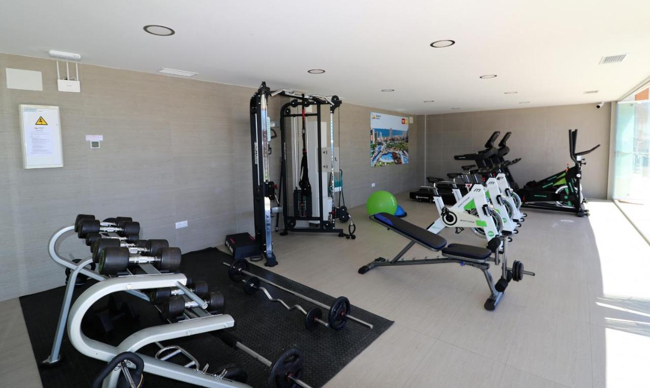 شقة Sunset Drive 1-46 Poniente Beach بينايدورم المظهر الخارجي الصورة